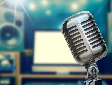 Γνωστός τραγουδιστής σε εκπομπή: «Έχω πάει με 50 γυναίκες, αλλά σταμάτησα - Πλέον πηγαίνω μόνο με…» (βίντεο)